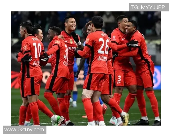 山东泰山遭重罚102万退赛海港喜获872万奖金助力亚冠征程 山东泰山遭重罚102万退赛海港喜获872万奖金助力亚冠征程