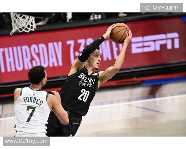 沙梅特与沃特福特联手发威尼克斯力克篮网晋级首轮对阵活塞